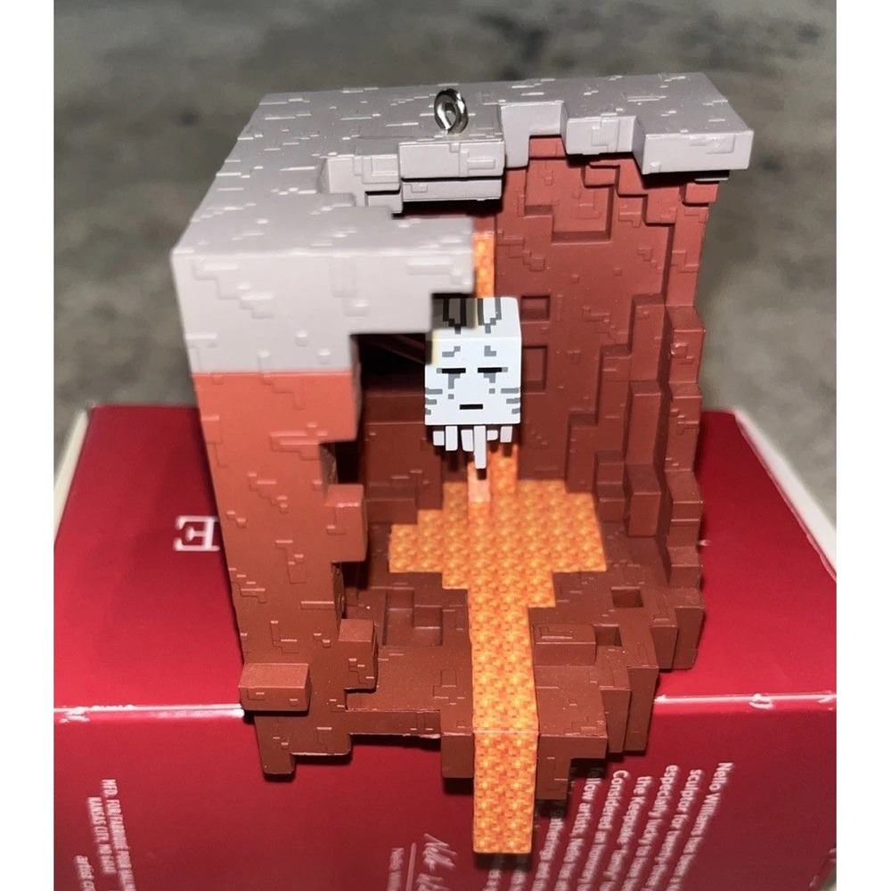 The Nether MINECRAFT W Box Hallmark 2020 Tree Ornament Game Lavafalls PIXAL Game